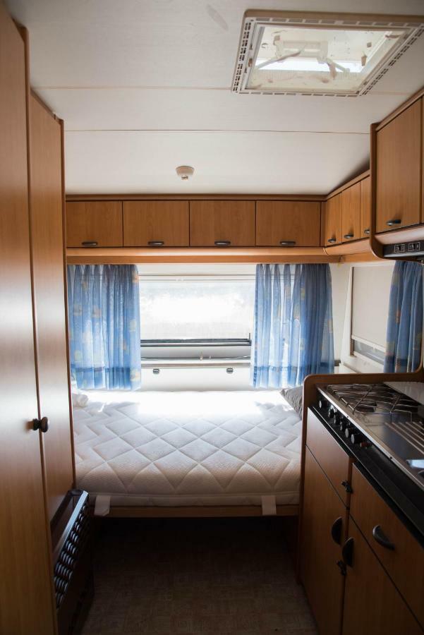 Camping Drepanos 伊古迈尼察 外观 照片